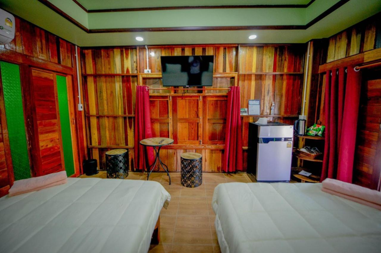 Mrk Resort & Massage Lop Buri Eksteriør billede