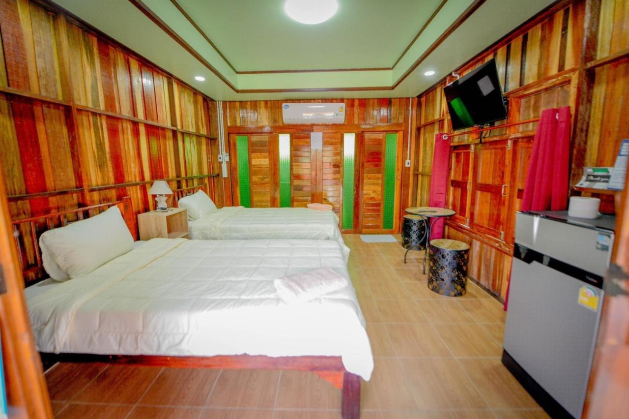 Mrk Resort & Massage Lop Buri Eksteriør billede