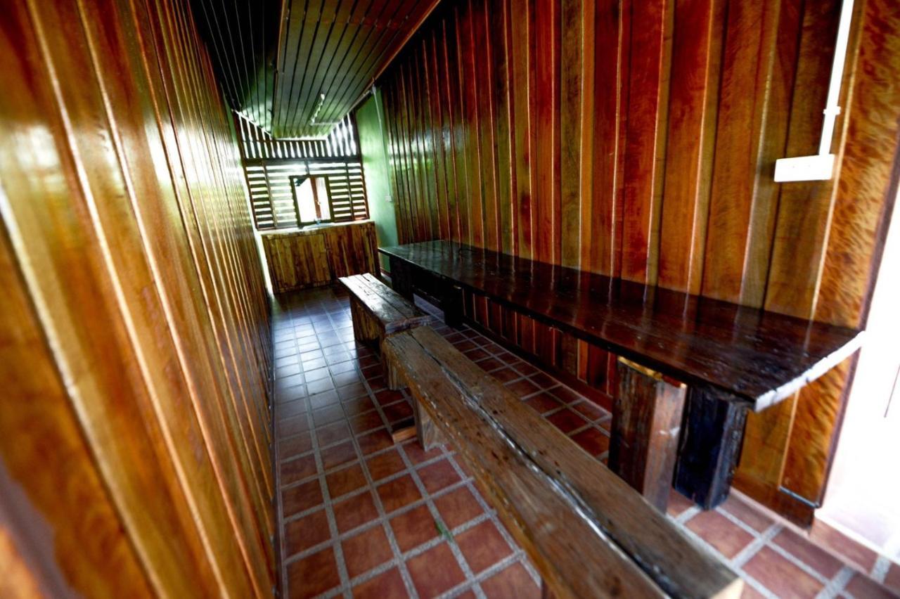 Mrk Resort & Massage Lop Buri Eksteriør billede